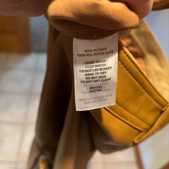 Nordstrom Halogen Faux Leather Pants in Tan Size 4 NWOT - Picture 6 of 7